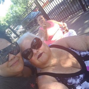 Meet your Posher, Janis